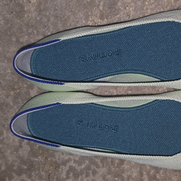 Rothys - Picture 6 of 7